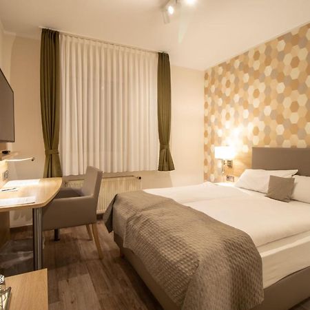 Hotel Fallersleber Spieker Волфсбург Екстериор снимка