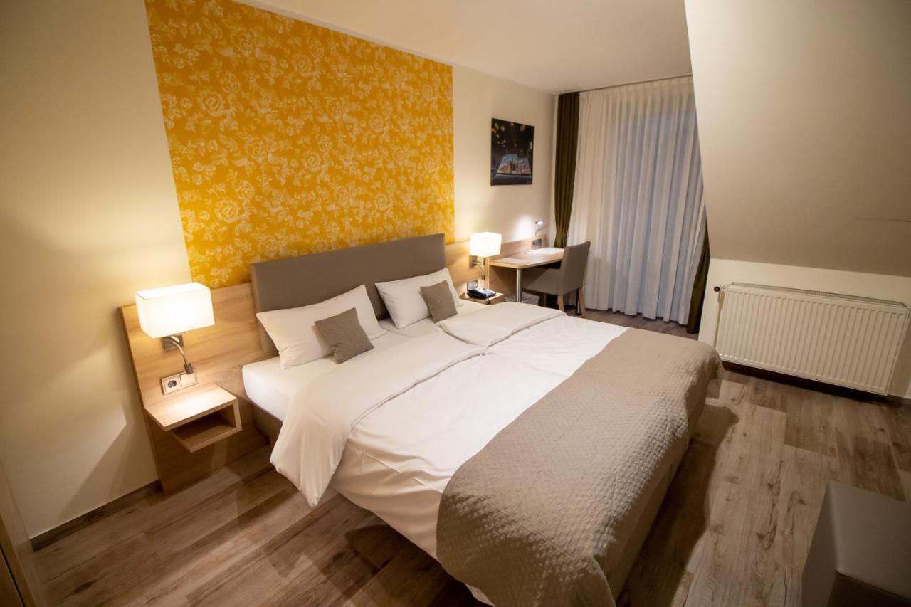 Hotel Fallersleber Spieker Волфсбург Екстериор снимка