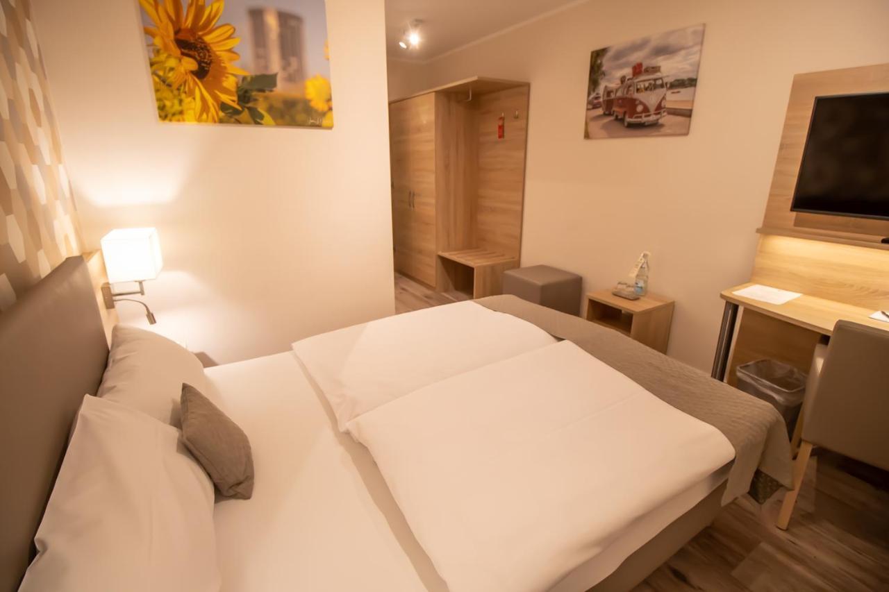 Hotel Fallersleber Spieker Волфсбург Екстериор снимка