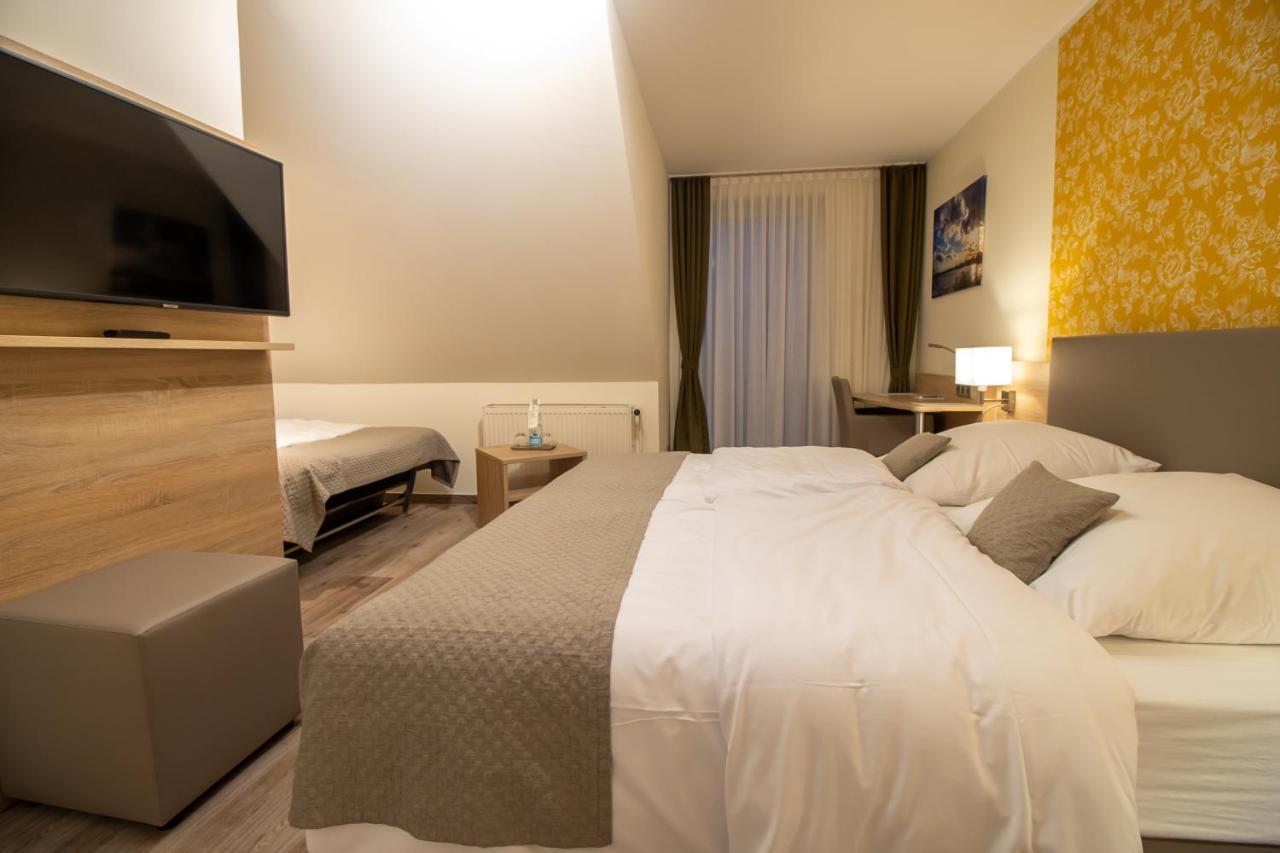 Hotel Fallersleber Spieker Волфсбург Екстериор снимка