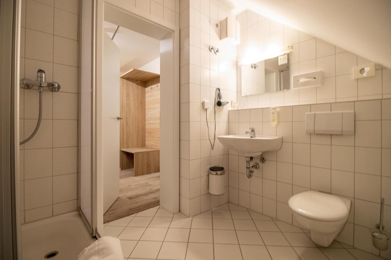 Hotel Fallersleber Spieker Волфсбург Екстериор снимка