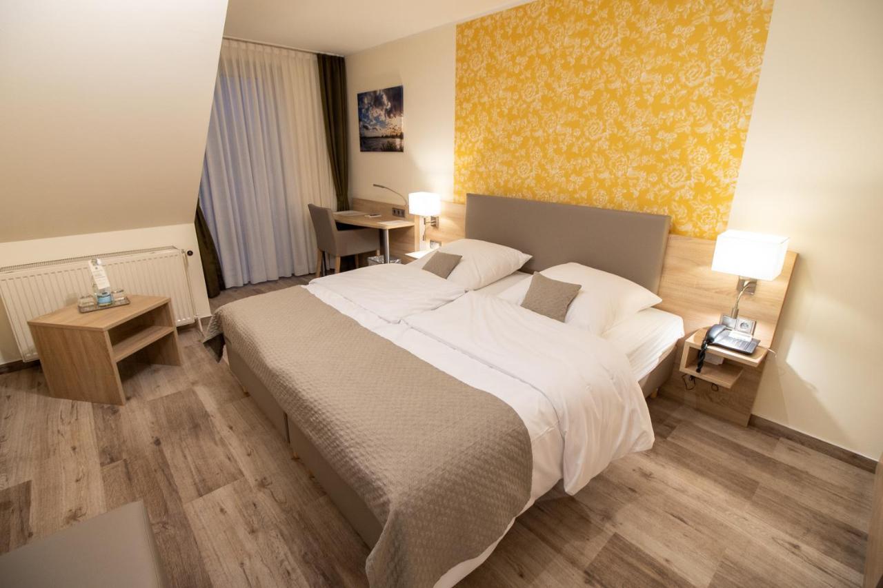 Hotel Fallersleber Spieker Волфсбург Екстериор снимка