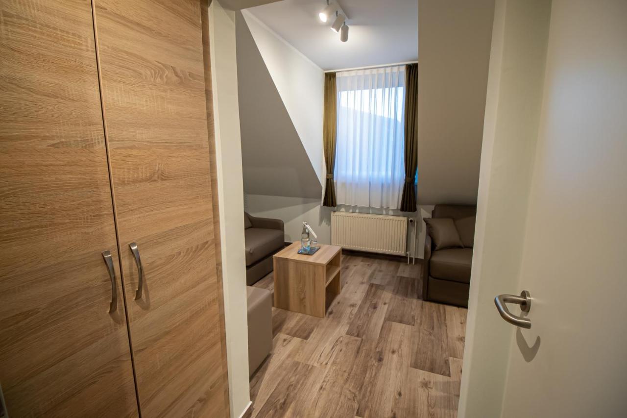 Hotel Fallersleber Spieker Волфсбург Екстериор снимка