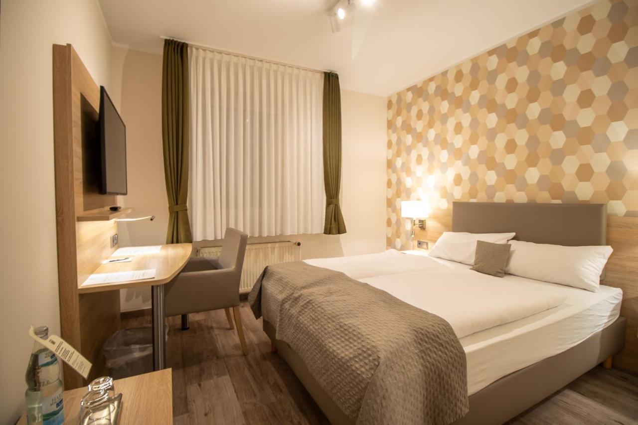 Hotel Fallersleber Spieker Волфсбург Екстериор снимка